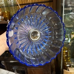 昭和レトロなガラス　ペンダントライト　ブルーの画像