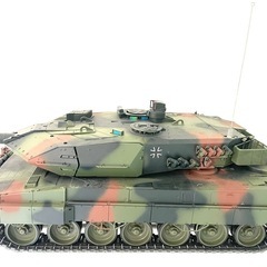 引き取り先決まりました・タミヤ1／16ドイツ軍レオパルド2A6フルオペレーションラジコン戦車（直接手渡しのみ）の画像