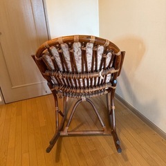 藤 家具 椅子の画像