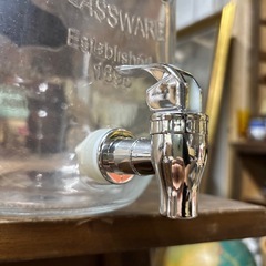 ガラスのサーバー　ジャグ　ガラス瓶の画像