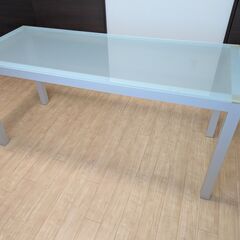 無印良品　ガラステーブル　幅150cm　奥行き60cm　高さ70cmの画像