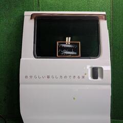 リア右スライドドア