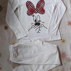 ミニーマウスプリント長袖Tシャツとパンツセット 未使用品