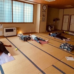 おやすみ前のナイトヨガ🌙の画像