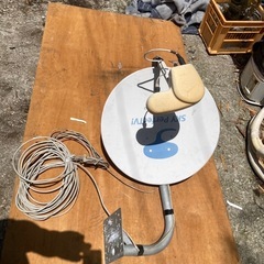 スカパーアンテナの画像