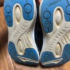 キッズシューズ　19センチ　2の画像