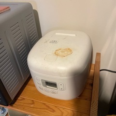 炊飯器の画像