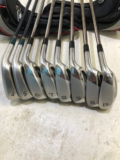 北海道旭川市直接引渡し限定品　ゴルフ 新品未使用 SEVE セベバレステロス 4.5番中古BRIDGESTONE FUTURISM S