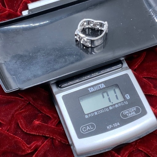 K18WG ダイヤモンド　リング　7.1g 約14号　0.5ct