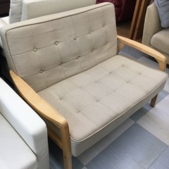 春日市🌟2人掛けファブリックソファ🌟定価¥29,800🌟コンパクト🌟おしゃれ🌟一人暮らしの画像