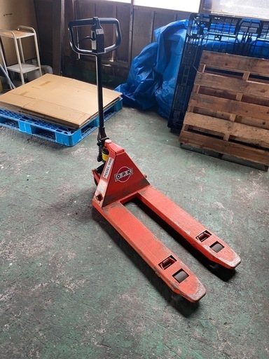 ハンドリフト1.5トン値下げしました