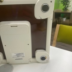 （お話し中）オムロン　体重計　HBF-224の画像
