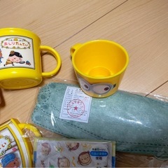 キャラクター食器＆マスクの画像