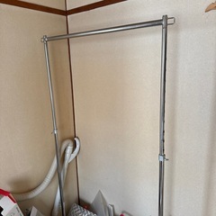 ハンガーラック