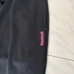    Reebokウェアセットの画像