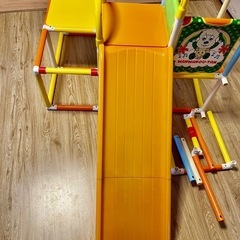 おりたたみロングスロープジム ジャングルジム 折りたたみ 室内 遊具 すべり台の画像