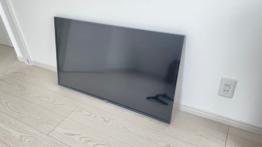 40インチ　薄型テレビ