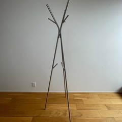 IKEA ラックの画像