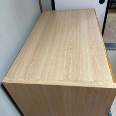 【取りに来てくれる方限定】 デスクの画像