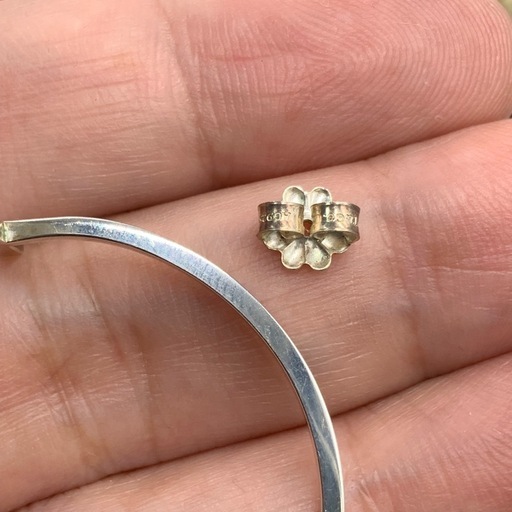 ティファニー　Tワイヤー　ラージフープピアス　箱　袋
