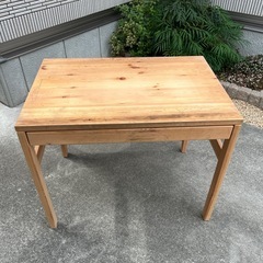 無印良品　パイン材デスクの画像