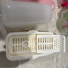 ベビー食器、マグ、哺乳瓶消毒器の画像