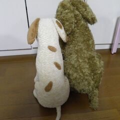 犬のぬいぐるみの画像
