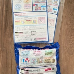 新品！システムトイレ用ネコ砂⭐︎トイレシートの画像