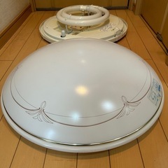 照明（蛍光灯）