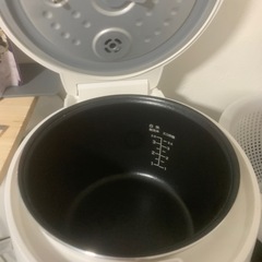 炊飯器 3合炊きの画像