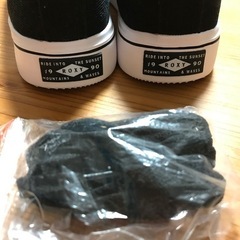 ロキシー ROXY   コーデュロイスニーカー 23.5cm 試着のみの画像