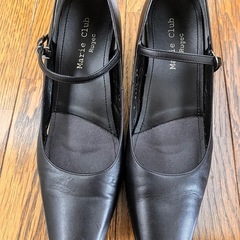 ［相談中］
本革黒パンプス24cm  EEE
