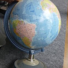 地球儀（中）の画像