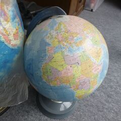 地球儀（中）