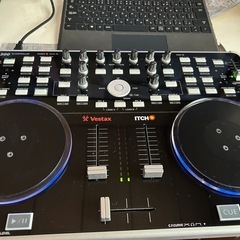 【良品】DJコントローラー（PC）　専用のキャリーバッグ付き！