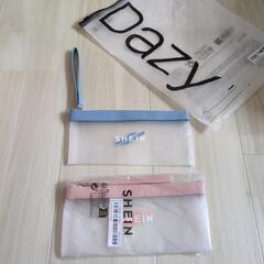 SHEIN　新品★シリコン調ポーチ　ブルー＆ピンク