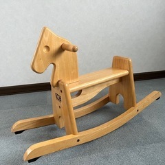 木馬　おもちゃ　乗り物