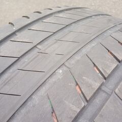 ランフラットタイヤ 305/40R20 ブリヂストン ALENZAの画像