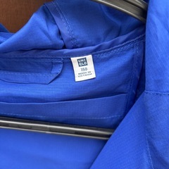 ウインドブレーカー　kids 150 ユニクロ
の画像