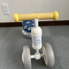 ミニバイク　ミッフィー　乗り物　　の画像