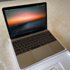 MacBook 12インチ m7 512GB 8GBメモリ 2016 スペースグレイの画像
