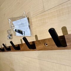 コートラック2種(ボヘミアンスタイル木製ウォールと木製スタイルホテル装飾フック)未使用品の画像
