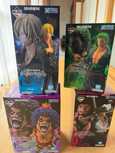 ワンピース　一番くじ　イワンコフ、ミホーク、サンジ、ゾロ