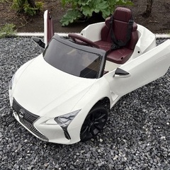 ほぼ未使用　電動ラジコンカーの画像