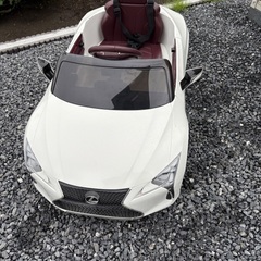 ほぼ未使用　電動ラジコンカー