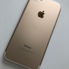 ジャンク品 iPhone7 (Y) 手柄の携帯電話/スマホの中古あげます