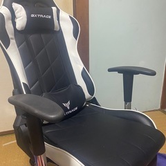 【ゲーミングチェア】