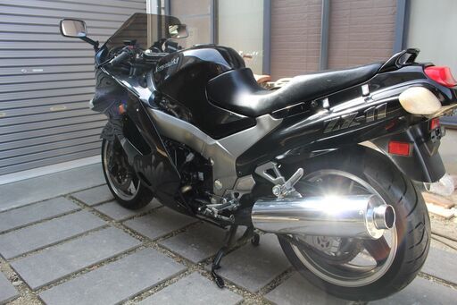岡山発 kawasaki ZX-11 ZZ-R1100逆車カナダ仕様