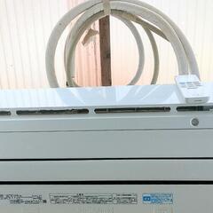 TOSHIBA エアコン 冷媒R32  冷房能力 2.2kw  2017年製 RAS-C225ARKS  取説有り          