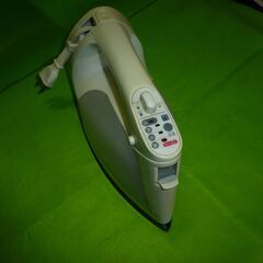 HITACHIスチームアイロンの画像